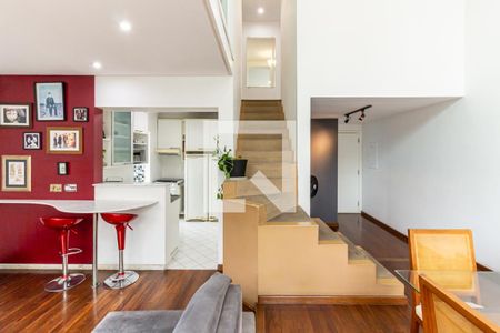 Apartamento para alugar com 90m², 1 quarto e 2 vagasSala de Jantar - Escada