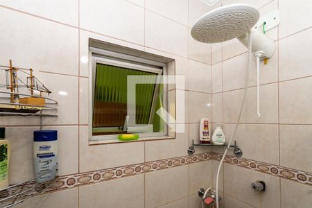 Banheiro de apartamento à venda com 1 quarto, 56m² em Jardim Santa Mena, Guarulhos