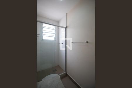 Apartamento à venda com 210m², 3 quartos e 1 vagaBanheiro da Suíte da Área de serviço