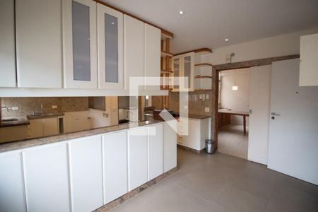 Apartamento à venda com 210m², 3 quartos e 1 vagaCozinha