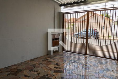 Casa para alugar com 78m², 2 quartos e 1 vaga Casa para alugar com 78m², 2 quartos e 1 vagaGaragem