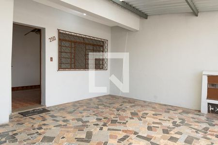 Casa para alugar com 78m², 2 quartos e 1 vaga Casa para alugar com 78m², 2 quartos e 1 vagaGaragem