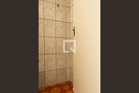 Casa para alugar com 78m², 2 quartos e 1 vaga Casa para alugar com 78m², 2 quartos e 1 vagaBanheiro de Serviço