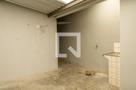 Casa para alugar com 78m², 2 quartos e 1 vaga Casa para alugar com 78m², 2 quartos e 1 vagaÁrea de Serviço