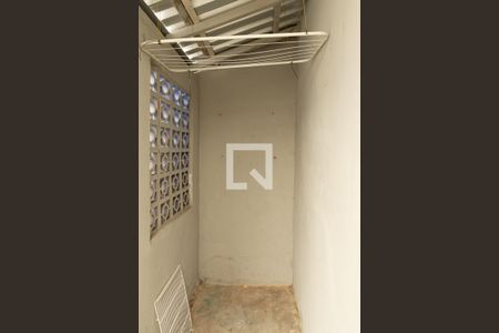 Casa para alugar com 78m², 2 quartos e 1 vaga Casa para alugar com 78m², 2 quartos e 1 vagaÁrea de Serviço
