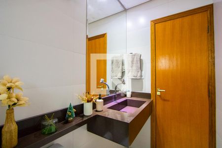 Apartamento à venda com 67m², 2 quartos e 2 vagas Apartamento à venda com 67m², 2 quartos e 2 vagasBanheiro do quarto 1