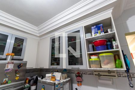 Casa de condomínio à venda com 115m², 2 quartos e 2 vagasCozinha - Armários