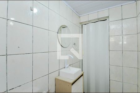 Banheiro de casa para alugar com 1 quarto, 60m² em Jardim Santa Cecilia, Guarulhos