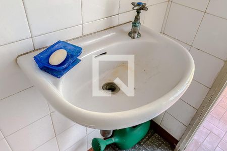 Casa à venda com 153m², 3 quartos e 4 vagasBanheiro de serviço