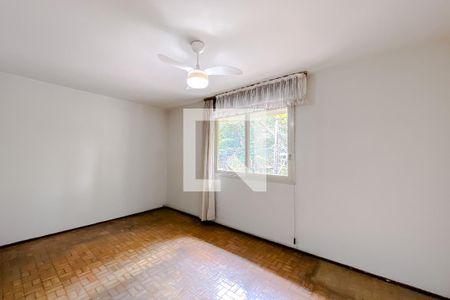 Casa à venda com 153m², 3 quartos e 4 vagasQuarto 2 - Suíte