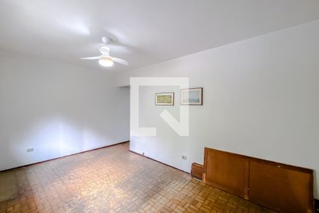 Casa à venda com 153m², 3 quartos e 4 vagasQuarto 2