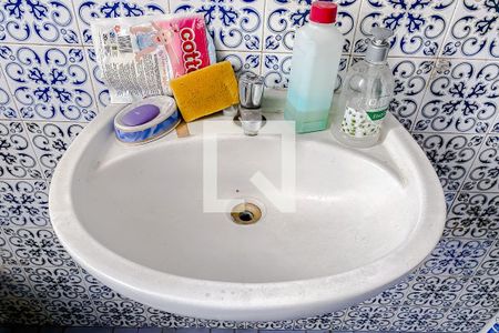 Lavabo de casa para alugar com 3 quartos, 153m² em Jardim Analia Franco, São Paulo