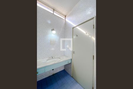 Casa à venda com 153m², 3 quartos e 4 vagasBanheiro do Quarto 2