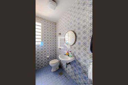 Lavabo de casa para alugar com 3 quartos, 153m² em Jardim Analia Franco, São Paulo