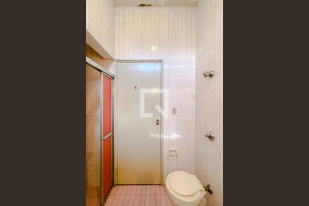 Casa à venda com 153m², 3 quartos e 4 vagasBanheiro Social