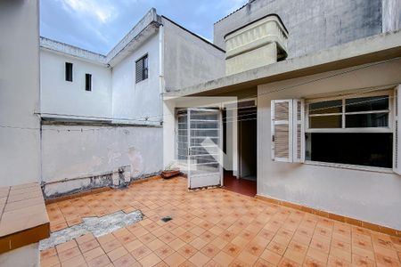 Casa à venda com 153m², 3 quartos e 4 vagasQuintal
