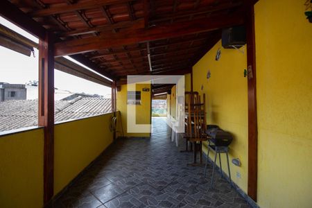 Casa para alugar com 249m², 2 quartos e 1 vaga Casa para alugar com 249m², 2 quartos e 1 vagaTerraço