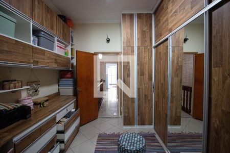 Casa para alugar com 249m², 2 quartos e 1 vaga Casa para alugar com 249m², 2 quartos e 1 vagaQuarto 1