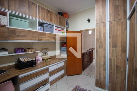 Casa para alugar com 249m², 2 quartos e 1 vaga Casa para alugar com 249m², 2 quartos e 1 vagaQuarto 1