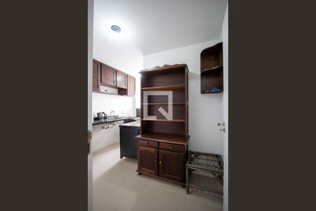 Apartamento à venda com 100m², 2 quartos e 1 vagaCozinha