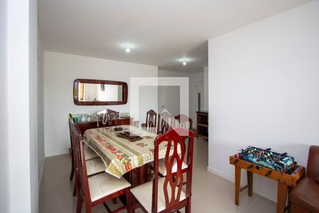 Sala de apartamento à venda com 2 quartos, 100m² em Itaipu, Niterói