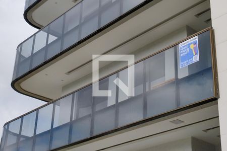 Apartamento à venda com 100m², 2 quartos e 1 vaga Apartamento à venda com 100m², 2 quartos e 1 vagaFachada do Prédio