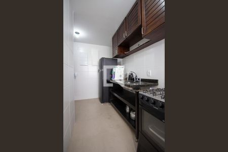 Apartamento à venda com 100m², 2 quartos e 1 vagaCozinha