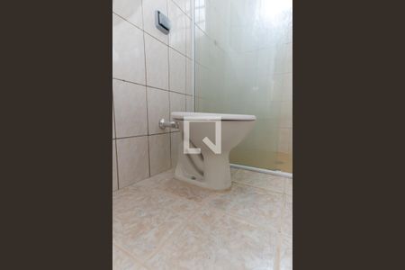 Casa de condomínio para alugar com 58m², 2 quartos e sem vaga Casa de condomínio para alugar com 58m², 2 quartos e sem vagaBanheiro