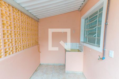 Casa de condomínio para alugar com 58m², 2 quartos e sem vaga Casa de condomínio para alugar com 58m², 2 quartos e sem vagaÁrea de Serviço