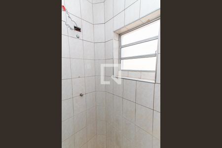 Casa de condomínio para alugar com 58m², 2 quartos e sem vaga Casa de condomínio para alugar com 58m², 2 quartos e sem vagaBanheiro