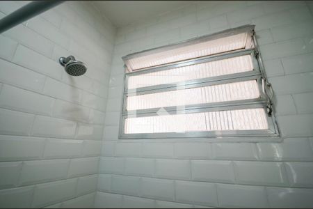 Banheiro de apartamento para alugar com 1 quarto, 60m² em Tijuca, Rio de Janeiro