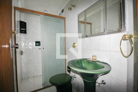 banheiro de apartamento para alugar com 2 quartos, 61m² em Vila Guilherme, São Paulo
