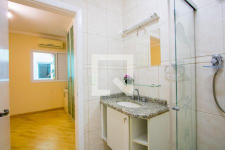 Casa para alugar com 200m², 4 quartos e 4 vagasBanheiro do quarto 2