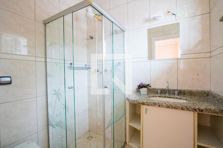 Casa para alugar com 200m², 4 quartos e 4 vagasBanheiro do quarto 3