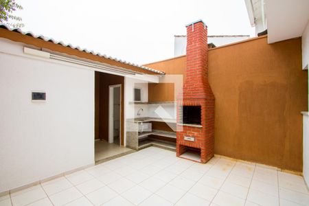 Casa para alugar com 200m², 4 quartos e 4 vagasQuintal