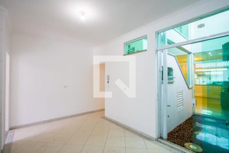 Casa para alugar com 200m², 4 quartos e 4 vagasCopa