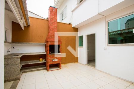 Casa para alugar com 200m², 4 quartos e 4 vagasQuintal
