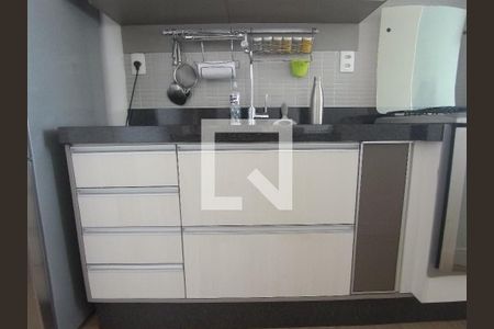 Apartamento à venda com 71m², 2 quartos e 2 vagasCozinha