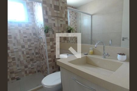 Apartamento à venda com 71m², 2 quartos e 2 vagasBanheiro