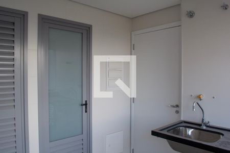 Apartamento à venda com 184m², 3 quartos e 3 vagas Apartamento à venda com 184m², 3 quartos e 3 vagasLavanderia