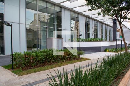 Apartamento à venda com 184m², 3 quartos e 3 vagas Apartamento à venda com 184m², 3 quartos e 3 vagasFachada