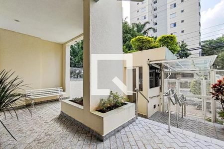Apartamento à venda com 65m², 2 quartos e 1 vagaEntrada