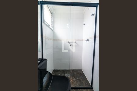 Apartamento à venda com 65m², 2 quartos e 1 vagaBanheiro Detalhe