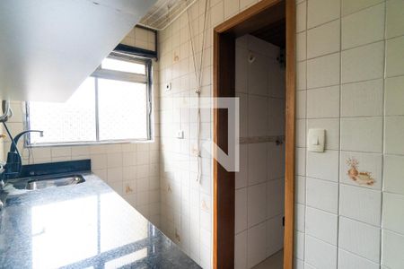 Apartamento à venda com 65m², 2 quartos e 1 vagaÁrea de Serviço