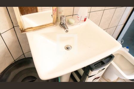 Apartamento à venda com 100m², 2 quartos e sem vaga Apartamento à venda com 100m², 2 quartos e sem vagaBanheiro