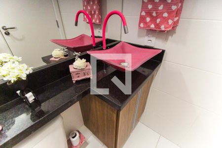 Apartamento à venda com 32m², 2 quartos e sem vaga Apartamento à venda com 32m², 2 quartos e sem vagaBanheiro