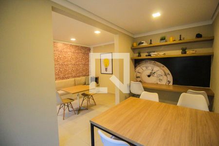 Apartamento à venda com 32m², 2 quartos e sem vaga Apartamento à venda com 32m², 2 quartos e sem vagaÁrea Comum