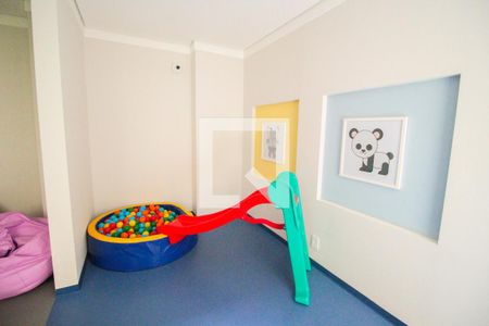 Apartamento à venda com 32m², 2 quartos e sem vaga Apartamento à venda com 32m², 2 quartos e sem vagaÁrea Comum