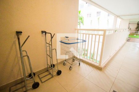 Apartamento à venda com 32m², 2 quartos e sem vaga Apartamento à venda com 32m², 2 quartos e sem vagaÁrea Comum