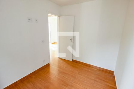 Quarto 1 de apartamento à venda com 2 quartos, 49m² em Jardim Henriqueta, Taboão da Serra
